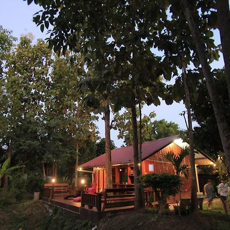 Baan Suan Auy Kham Villa Mae Sai Exterior foto